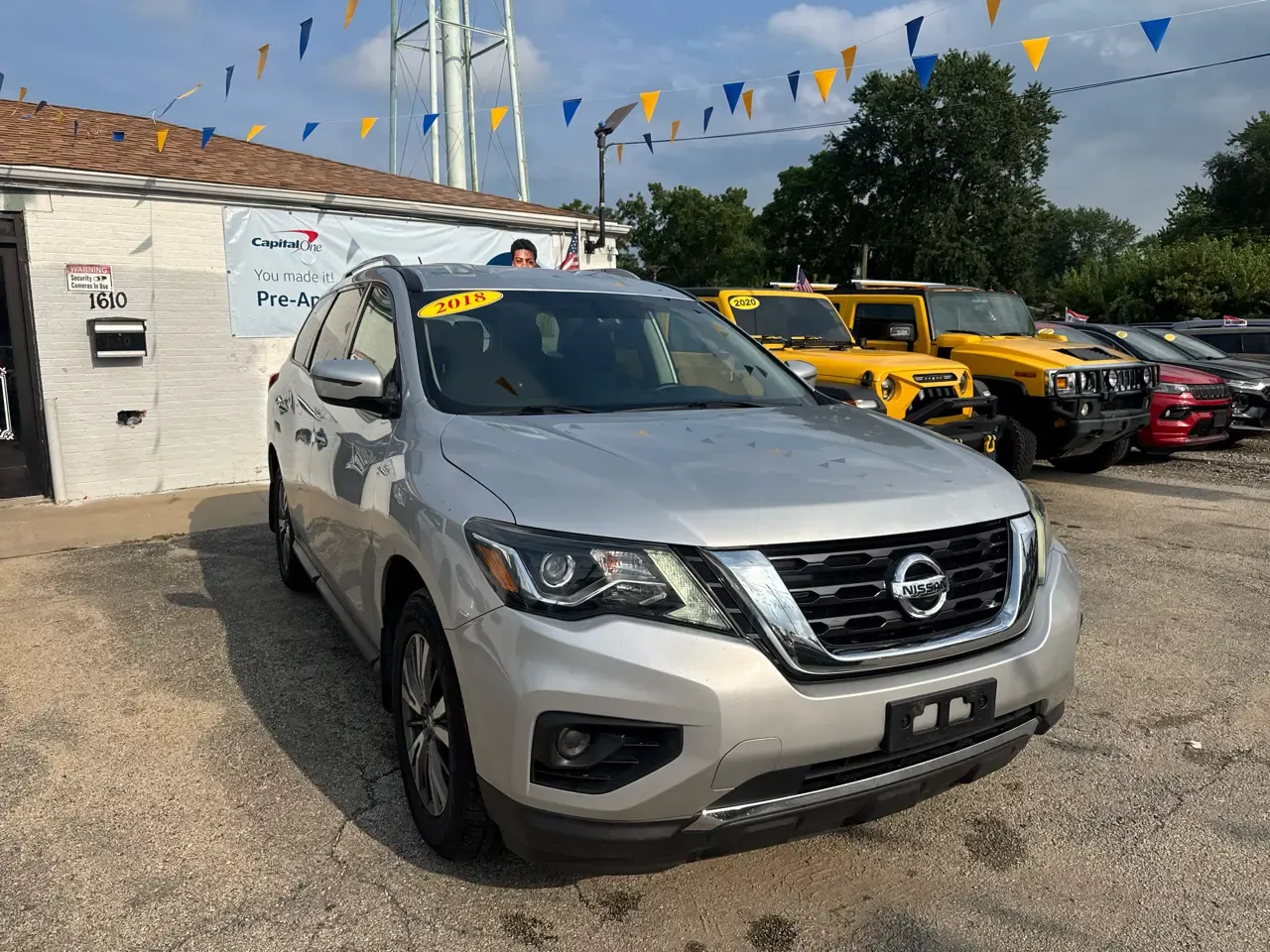 2018 Nissan Pathfinder S